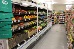 Thriving IGA Convenience Store - Austins Ferry