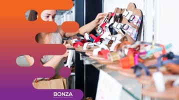 35652 Successful Footwear Retailer - Strong Local & Visitor Trade