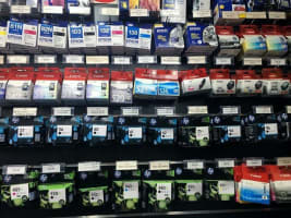 WELLINGTON POINT NEWSAGENCY FOR SALE ALL OFFERS CONSIDERED OWNER WANTS OUT -  MAKE AN OFFER!!!