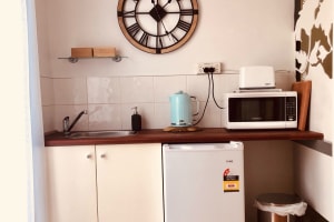 Licensed Restaurant & Airbnb – Coastal Lifestyle Opportunity in Port Albert