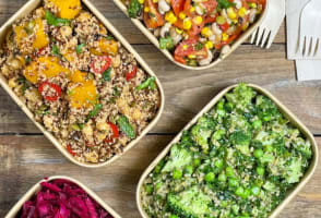 New Grill & Gourmet Salad Business, Prime Sth Melb Location (Our Ref: V2122)