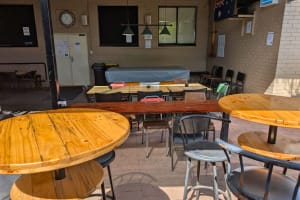 Murray River One Pub Town - Railway Hotel, Strathmerton Vic