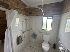 MODERN WESTERN QLD LEASEHOLD MOTEL OPPORTUNITY - 1941ML