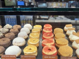 Donut and Coffee Franchise Kiosk in Major Sutherland Shire Shopping Centre, No Cooking Required