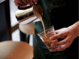 Franchised Cafe in High-Traffic CBD Location