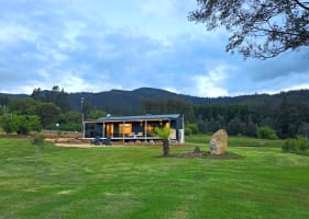 LUXURY TOURISM RETREAT & LIFESTYLE PROPERTY | APPROVED EXPANSION | TASMANIA
