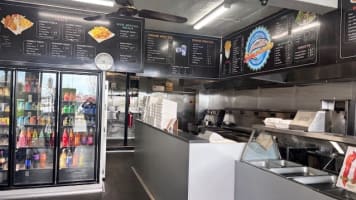 Open to all offers! Must sell busy fish & chips shop in Somerville [2509142]
