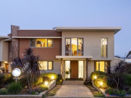 Luna Blu Luxury Bed and Breakfast – The Ultimate Sea-Change with Income