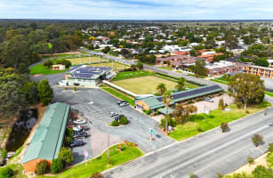 LEASEHOLD - Country Club Motor Inn, Deniliquin NSW - 1P0590