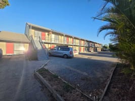 24 - ROOM REGIONAL MOTEL - NSW