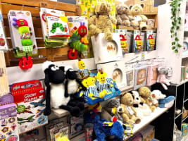 newsXpress Yamba - Gifts Galore at Yamba - $250k+SAV