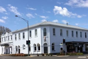 White Hart Hotel - Recently Refurbished Country Hotel