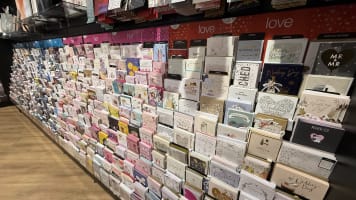 Located in major shopping centre