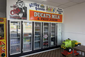 LEASEHOLD - MacIsaac Road Takeaway, Mooroopna VIC - 1P0611