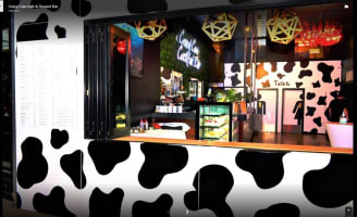 Night club / Pub with full commercial kitchen / Must be sold - Put in an Offer!