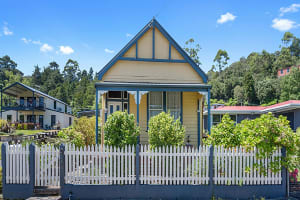 Fully Furnished 2Bdr Home Ideal BnB offers over $295,000