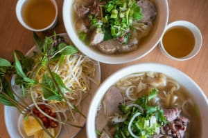 Vietnamese Takeaway for Sale – Prime Shopping Centre Position, Rent $951 PW (Inc. GST) [2510065]