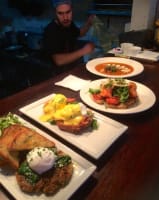 THE EATERY ON JONSON -  CAFE / BAR / BISTRO