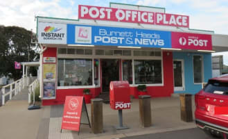 Burnett Heads Post and News (SP2522)
