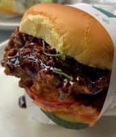 ICONIC SOUTH YARRA CAFE – WALK IN / WALK OUT BARGAIN!