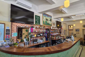 Leasehold Hotel for Sale - Metropolitan Hotel, Maitland