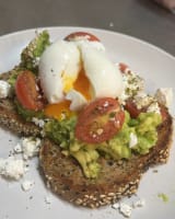 JR’S COFFEE LOUNGE FOR SALE – POA