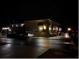 Acai and Ice Cream Shop and Coffee and Dessert Shop – Guildford
