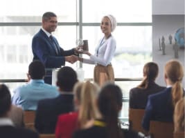 Vendor finance Profitable Online Recuring Revenue