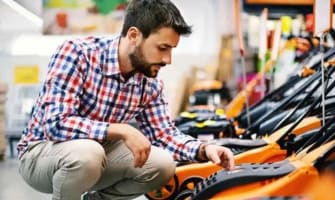 Leading Mower Retail Sales/Service Business. Run Under Management