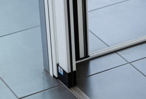 Leading Retractable Screen Manufacturer Business for Sale (Our Ref: V2087)