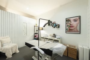 LEASEHOLD - Tocumwal Skin and Body, NSW - 1P0519