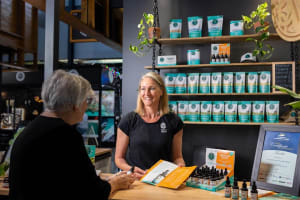 Online Natural Supplements Manufacturer - E-Commerce Brand