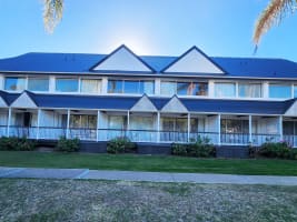 28-ROOM LEASEHOLD MOTEL WITH 2 HOURS FROM BRISBANE – 1947ML