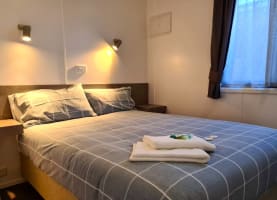 FREEHOLD - Darlington Point Accommodation Village NSW - 1P0363