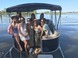 Award winning tourism business - watercraft hire Nagambie Lakes