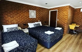 Leasehold Motel for Sale - Northern Riverina Region
