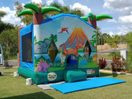 abccastlesandsoftplay