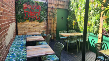 Jungle Boy & Tully's - Two very different bars in one location