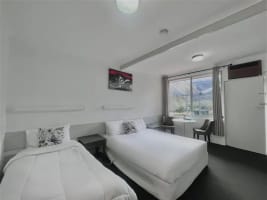 Leasehold  Motel with Restaurant in Tourism Hotspot Halls Gap