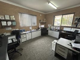 Marine Wholesale Chandlery Business – Sussex Inlet, NSW