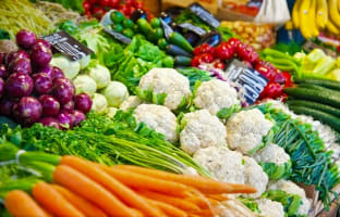 Massive Potential, Nice Set up Fruit Veg Shop, Doncaster Area [2410141]