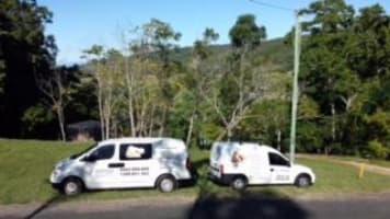 LIVE AND WORK IN THE WHITSUNDAYS. CARPET CLEANING BUSINESS WITH SECURE CONTRACTS