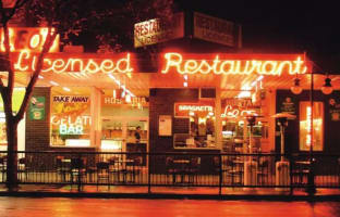 For Sale: Leo’s Spaghetti Bar + Hostel Accommodation | Iconic St Kilda Venue with Cheap Rent