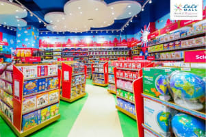A RARE OPPORTUNITY TO OWN A TOY KINGDOM FREEHOLD + LEASEHOLD ON OFFER