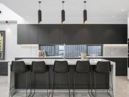 Looking to EXPAND Your Joinery Production? Fully Set-Up Warehouse with Quality Equipment.