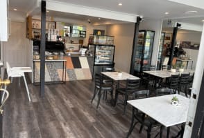 Well-Positioned Café with Strong Sales and a t/o of $6k p/w! (Our Ref: V2085)