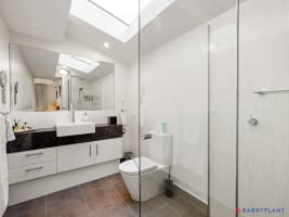 5-Star Operating Luxury B&B Business Offered With Its Full Coastal Residence