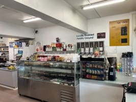 Convenience Store/Cafe in Clifton Hill (JASW0048)