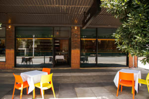 ​CAFÉ + BAR DI STASIO - ST KILDA