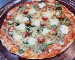 Thriving Pizza Shop  Authentic Italian Dining in Prime Central Coast Location